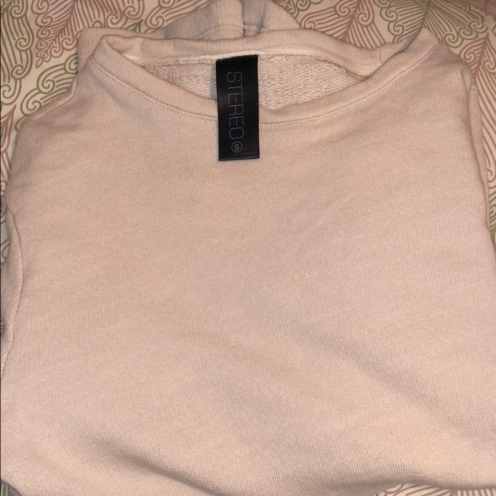 Small long sleeve sweat shirt